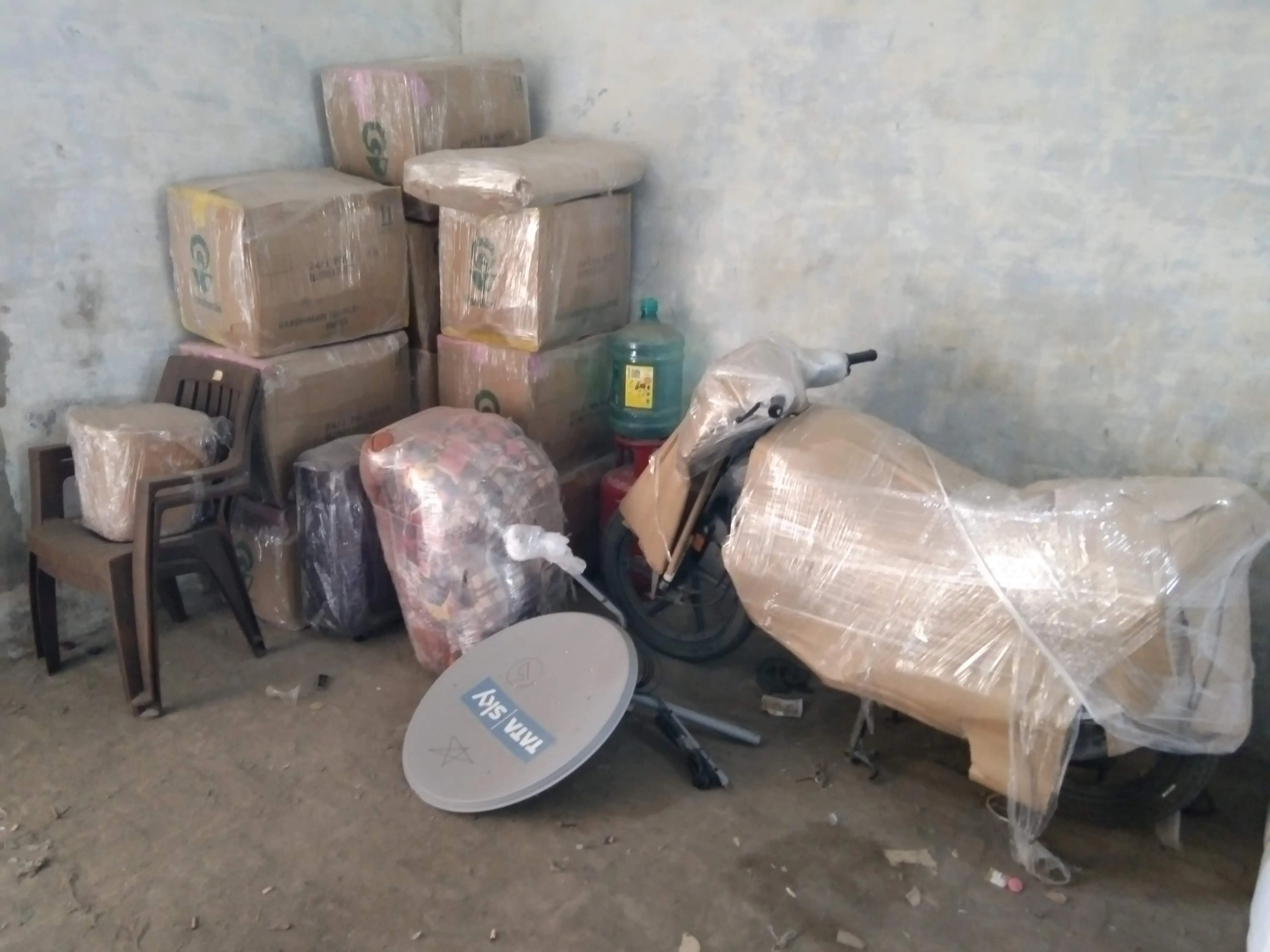 Transit Container Fleet Truck